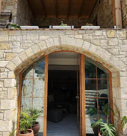 Villa 369